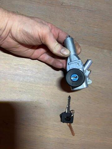 Mercedes G : Nieuw contactslot, Auto-onderdelen, Besturing, Mercedes-Benz, Oldtimer onderdelen, Overige automerken, Universele onderdelen