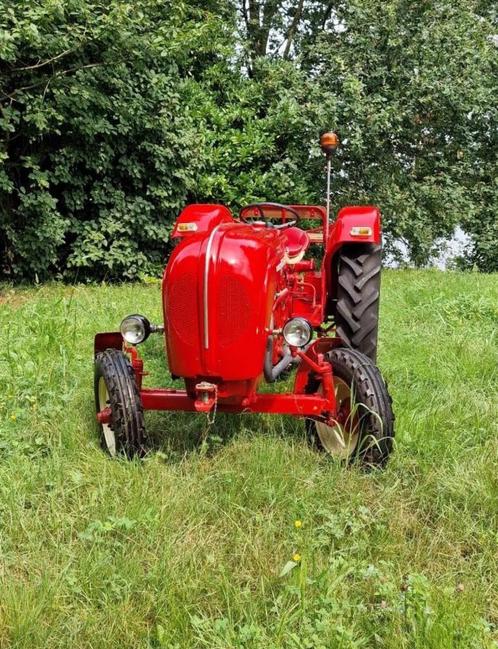 Porsche super diesel export 329, Zakelijke goederen, Landbouw | Tractoren, Overige merken, tot 80 Pk, Oldtimer, Ophalen of Verzenden