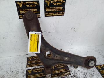 Draagarm links-voor van een Ford Fiesta beschikbaar voor biedingen