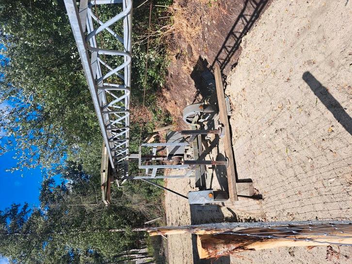 Bouwlift 230v te koop, Doe-het-zelf en Bouw, Bouwliften, Zo goed als nieuw, Bouwlift, Ophalen