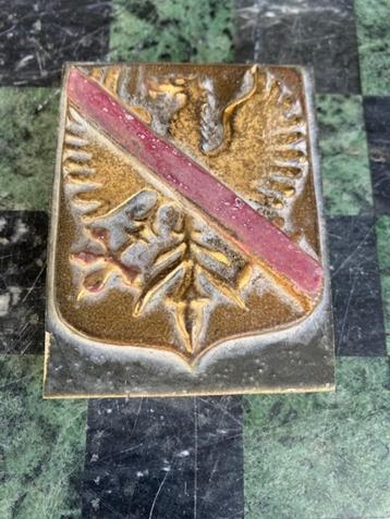NIEUWE TEGEL GRES DE BOUFFIOULX ROGER GUERIN HERALDIEK beschikbaar voor biedingen