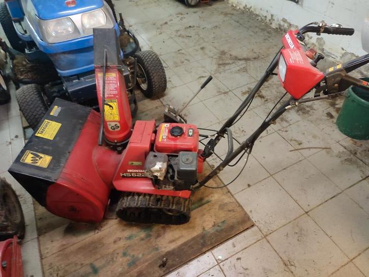 Honda sneeuwfrees, Tuin en Terras, Veegmachines, Ophalen
