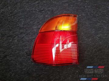 Achterlicht op zijpaneel links BMW E39 Touring 63218371327 8 beschikbaar voor biedingen