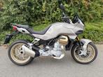 Moto Guzzi V100 Mandello - 2025 - Demo voertuig, 2 cilinders, Motorrijbewijs A, Bedrijf, Meer dan 35 kW