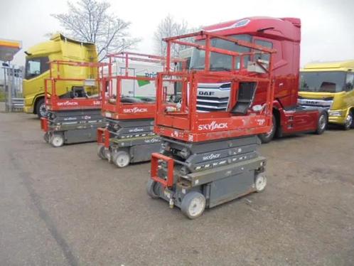 Skyjack SJ III 3219 (bj 2018), Zakelijke goederen, Machines en Bouw | Liften, Steigers en Ladders