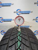 2x Goodyear Ultragrip Performance + 215/55 R17 98V 215/55/17, Auto-onderdelen, Banden en Velgen, -, -, 17 inch, Band(en)