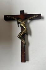 Houten kruis met Christus, Antiek en Kunst, Antiek | Religieuze voorwerpen, Ophalen of Verzenden