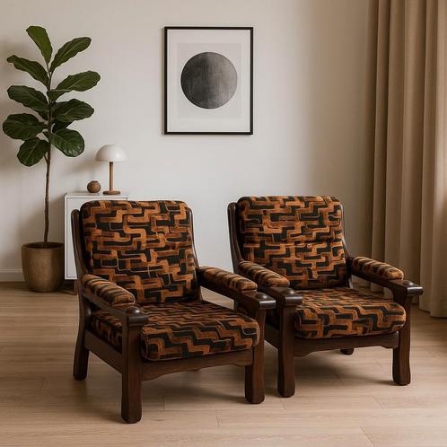 Twee vintage retro fauteuils – stijlvol statementstukken, Huis en Inrichting, Stoelen, Gebruikt, Twee, Stof, Bruin, Ophalen