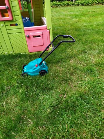 Grasmachine Bosch vanaf 18 maand. beschikbaar voor biedingen