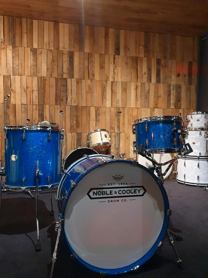 Noble & Cooley drums: Union - Blue Sparcle, Musique & Instruments, Batteries & Percussions, Neuf, Enlèvement ou Envoi