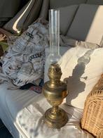 Lampe à pétrole en cuivre, Enlèvement