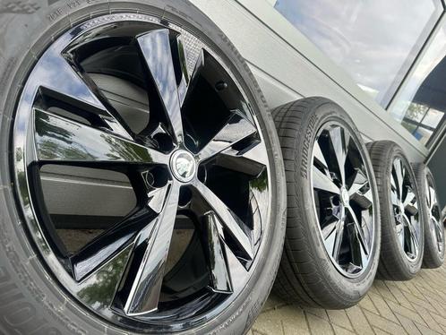 set 20 inch Skoda Enyaq iV EV velgen zomerbanden sensoren, Auto-onderdelen, Banden en Velgen, Banden en Velgen, Zomerbanden, 20 inch
