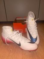 Voetbalschoenen Nike, Enlèvement ou Envoi, Comme neuf