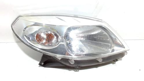 KOPLAMP RECHTS Dacia Sandero I (BS) (260104793R), Auto-onderdelen, Verlichting, Dacia, Gebruikt