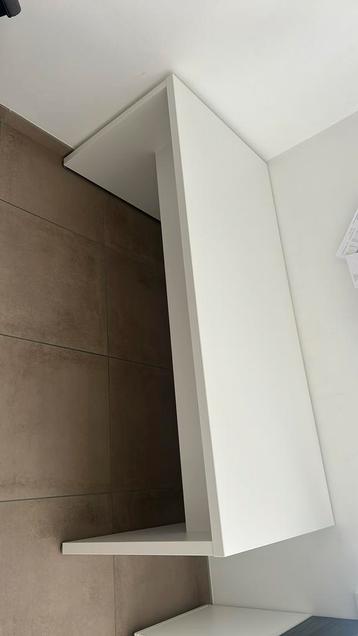 Witte bureau 180cmx80cm beschikbaar voor biedingen