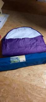 Sac de couchage plus lit de camp, Caravanes & Camping, Utilisé