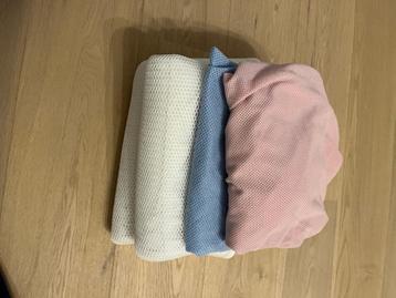 Aerosleep hoeslaken en matrasbeschermers beschikbaar voor biedingen