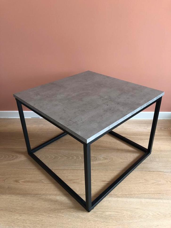 Grijze salontafel, Huis en Inrichting, Tafels | Salontafels, Gebruikt, Metaal, Ophalen