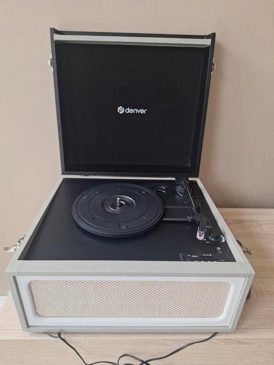 Platenspeler Denver VPR250, Audio, Tv en Foto, Platenspelers, Zo goed als nieuw, Platenspeler, Overige merken, USB-aansluiting