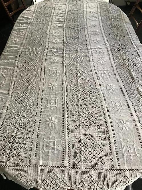 couvre-lit crochet main, Huis en Inrichting, Overige Huis en Inrichting, Zo goed als nieuw, Ophalen of Verzenden