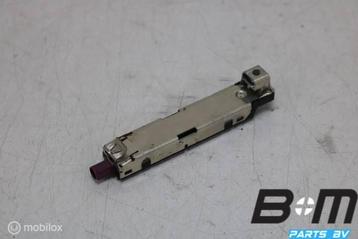 Antenneversteker VW Golf 7 5G6035577A beschikbaar voor biedingen
