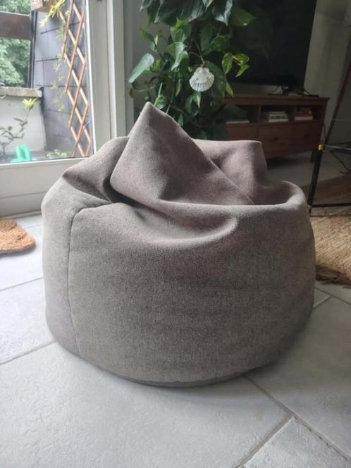 Pouf beige Lounge Pug en très bon état – 40 €, Huis en Inrichting, Zitzakken, Gebruikt, Zitzak, Beige, Ophalen