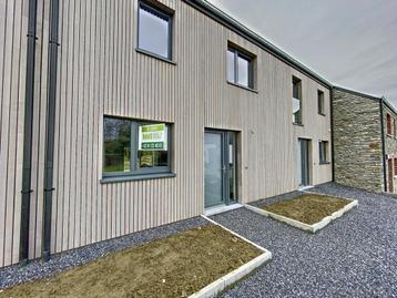Maison à louer à Libramont-Chevigny, 4 chambres beschikbaar voor biedingen
