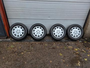 Mercedes 15inch velgen met band, 15 pouces, 205 mm, Enlèvement, Utilisé