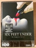 Six Feet Under - De Complete Serie 1  ( box bevat 5 DVDs), Cd's en Dvd's, Dvd's | Filmhuis, Gebruikt, Ophalen of Verzenden