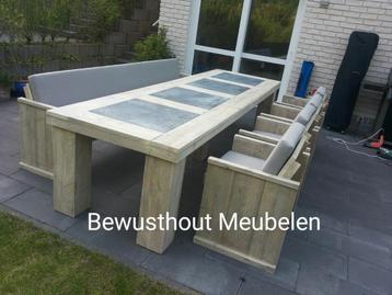 Steigerhouten tuinset: waar comfort en karakter samenkomen beschikbaar voor biedingen