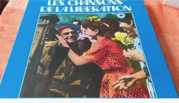 Coffret 10 disques vinyles 33 t chansons de la libération beschikbaar voor biedingen