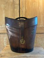 Boîte à chapeau anglaise ancienne, Enlèvement, Comme neuf