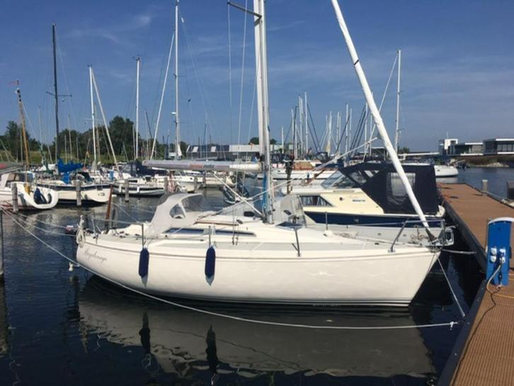 Mooie Jouet 24, Watersport en Boten, Kajuitzeilboten en Zeiljachten, Gebruikt, Tourjacht of Cruiser, Polyester, 6 tot 9 meter