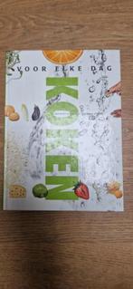 Kookboek "Koken voor elke dag" KAV, Boeken, Diverse Auteurs, Overige gebieden, Ophalen, Hoofdgerechten