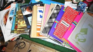 Set van 30 vintage notitieboekjes beschikbaar voor biedingen