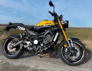 YAMAHA XSR 900 60th ANNIVERSARY