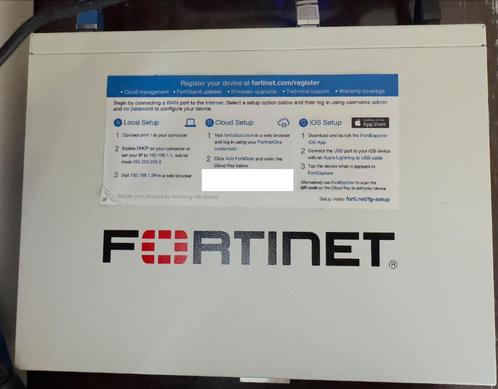 Fortigate FG 60F firewall, Computers en Software, Routers en Modems, Zo goed als nieuw, Router, Ophalen of Verzenden