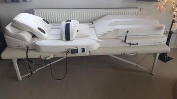 Elektrische massage tafel  beschikbaar voor biedingen