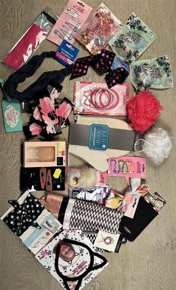 Partij diverse 28 stuks beschikbaar voor biedingen