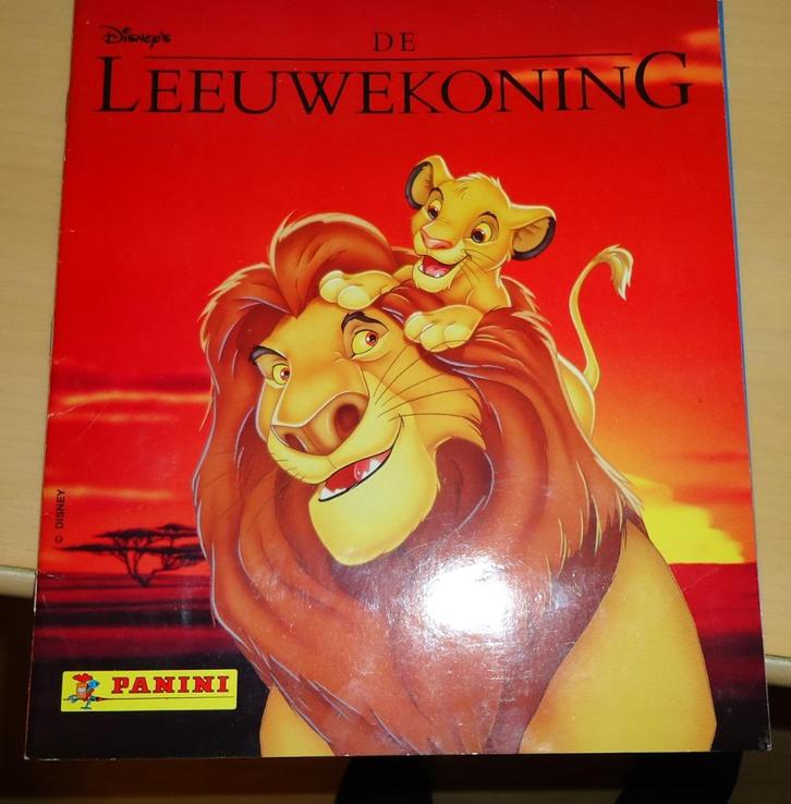 PANINI STICKER ALBUM   DISNEY  DE LEEUWENKONING Volledig, Verzamelen, Disney, Ophalen of Verzenden