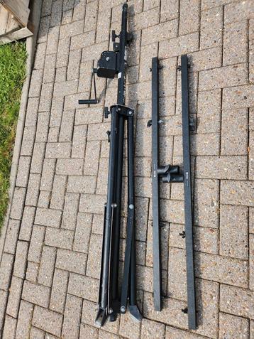 SLW-300 Wind-up statief jb systems met 2 x T-suk beschikbaar voor biedingen