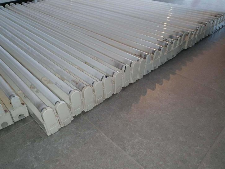 TL houders TL armaturen met lamp, Huis en Inrichting, Lampen | Losse lampen, Gebruikt, Overige typen, Ophalen