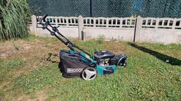 Rodos DG 450 Benzine grasmaaier met een wiel aan de voorkant beschikbaar voor biedingen