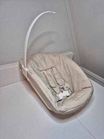 Stokke New Born set Tripp Trapp stoel met speelboog beschikbaar voor biedingen