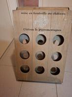 Wijnrek in landelijke stijl. 9 flessen aan elke zijde, Huis en Inrichting, Ophalen, Zo goed als nieuw