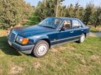 W124 E 200, Auto's, 1550 kg, Blauw, 5 deurs, Particulier