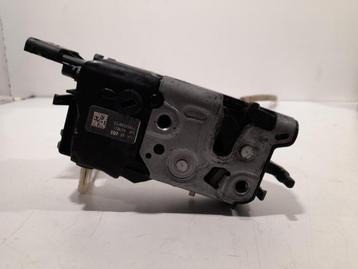 PORTIERVANGER CV ELEKTR. RECHTS VOOR Peugeot (PSA828405) beschikbaar voor biedingen