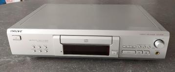 Sony CDP-XE530 CD player beschikbaar voor biedingen