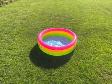 Intex opblaasbaar zwembad voor baby’s beschikbaar voor biedingen