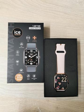 Ice Watch smartwatch, roze, large display - NIEUW!